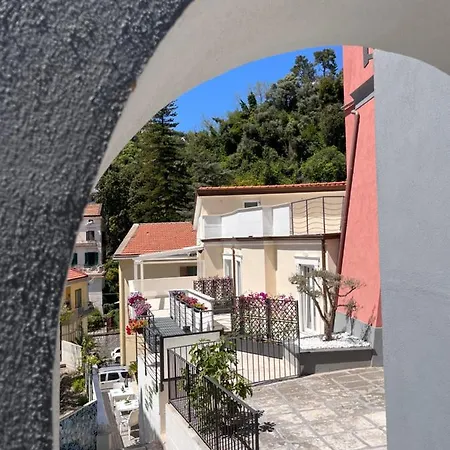 Aretusa Amalfi Coast Aparthotel *