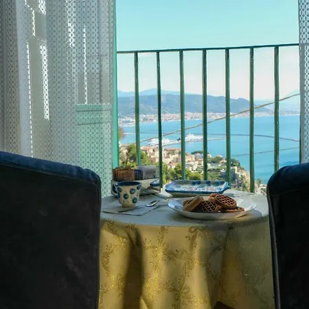 Aretusa Amalfi Coast *